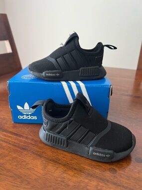 Adidas Baby Black Slip-On Casual Sneakers, Size 6